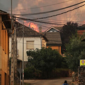 ispanya yanginlarla mucadele ediyor vk5lKFlU