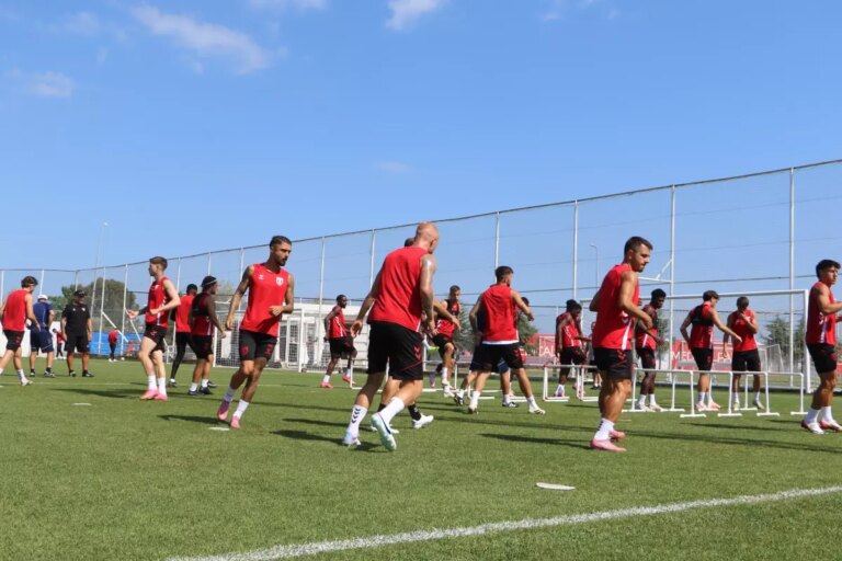 samsunspor sezona hazir weWJRNWG