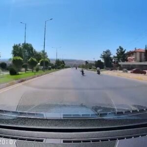 tehlikeli yaris hem kendi hem baskalarinin canini hice saydilar pYasF2yi