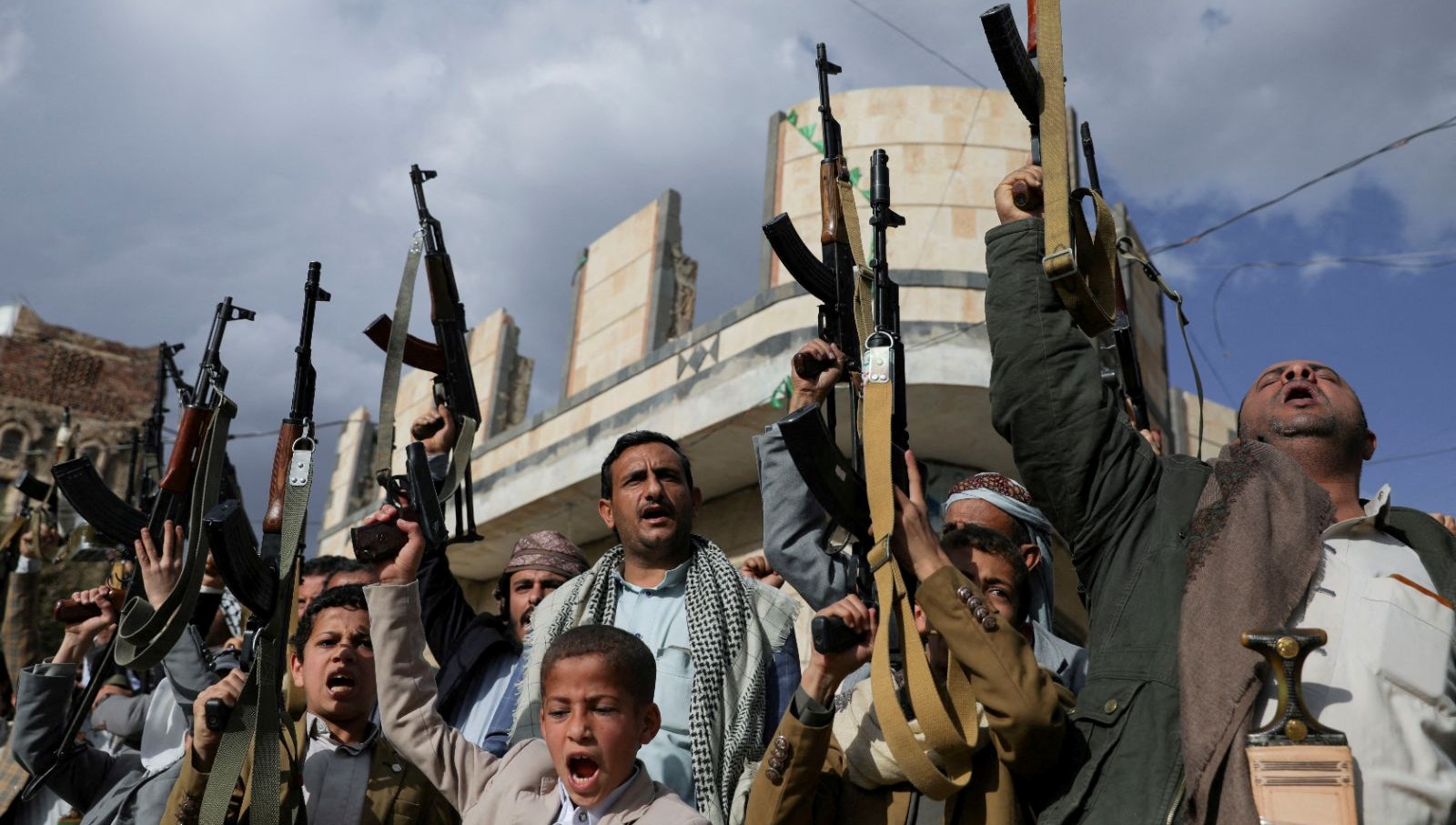 husiler israilin eilat sehrinde iki hedefi ihalar ile vurdu 3u agir 50 yarali UuySK2EV