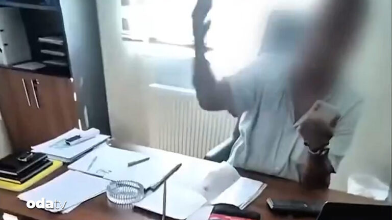 isten atildi sefine kaynar su doktu WTKhPBSG