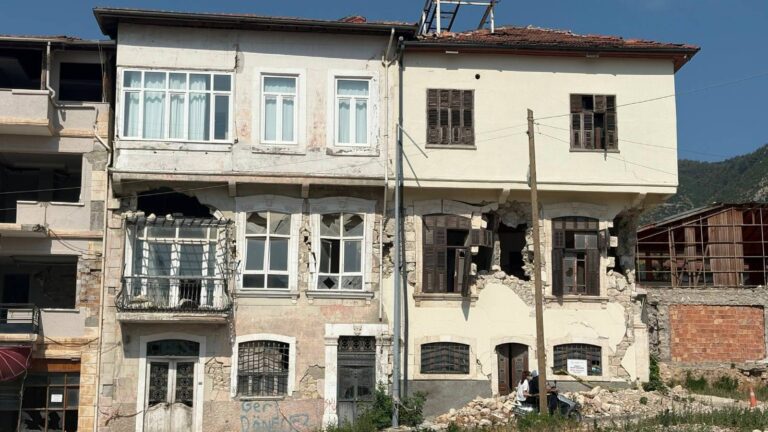 bakan kurumdan hatay paylasimi kullerinden dogdu goz kamastiriyor bhO5ysF7.jpg