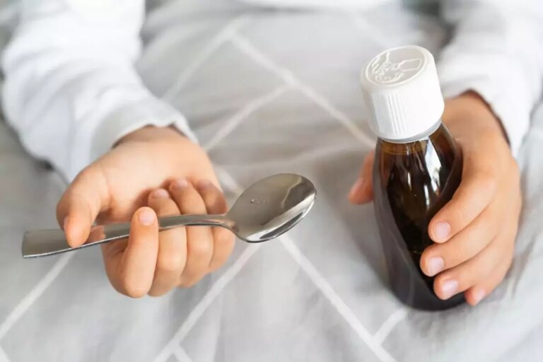 doktor gozaltinda 11 cocuk oksuruk surubundan hayatini kaybetti jMsN61nA