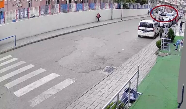 siirtte 10 yasindaki cocuga otomobil carpti rDakEXtJ.jpg