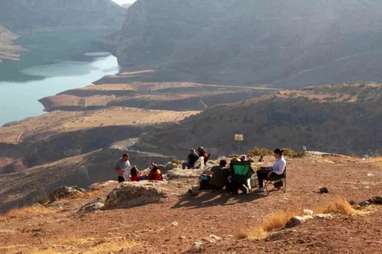 siirtte botan vadisinde sonbahar keyfi NnDVkeMP.jpg