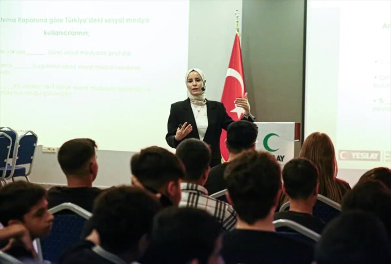 yesilay 300 bin ogrenciye ulasacak efMKAd2r.jpg