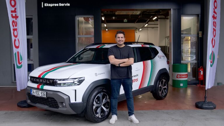 castrolun-ilham-veren-uzuuun-yolculuk-macerasinin-turkiye-ayagi-renault-duster-ile-tamamlandi-3X6KsPKj.jpg
