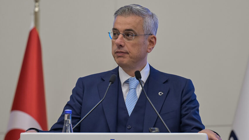 Bakan memisoglu sagliktadunyaya ornek altyapilarinsa ediyoruz P7z4iYG7